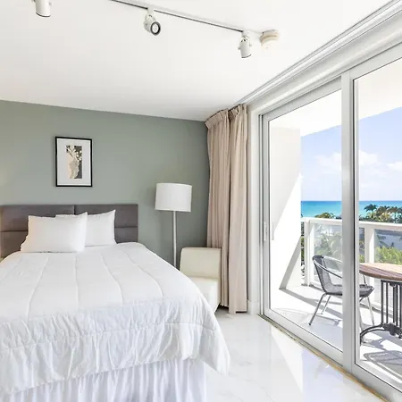 Sunny Isles Beach Resort Studio With Ocean Views Extérieur photo