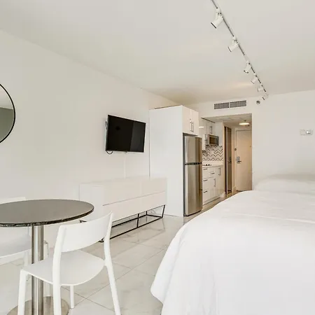 Sunny Isles Beach Resort Studio With Ocean Views Extérieur photo