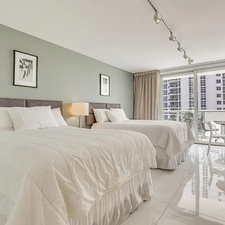 Sunny Isles Beach Resort Studio With Ocean Views Extérieur photo